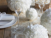 Rosenkugel "foam" weiss mit Aufhänger,...