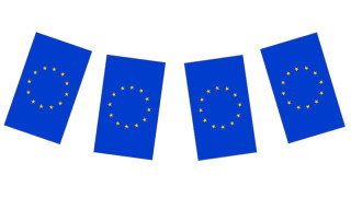 Fahnenkette Europ. Union 5m, 20 Fahnen 12x22cm Papier