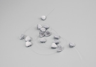 Herzchenkette mit 15 Herzen silber-klar, 1,5cm, L 150cm