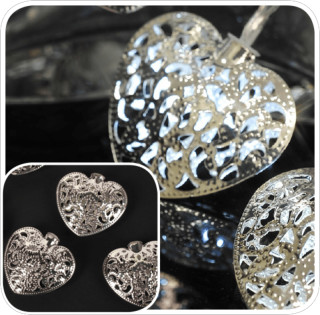 Metallherzen Ornament silber 20 Stück, 5,5 x 5cm, als Lichterketten-Deko / Streuer