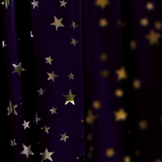 Star Night Stoff blau/silber 112cm Sterne silber 8-16mm Polyester