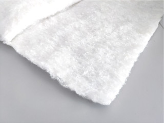 Schneeflockendecke B1 weiss, Baumwolle, 50 x 100cm 2cm dick, schwer entflammbar